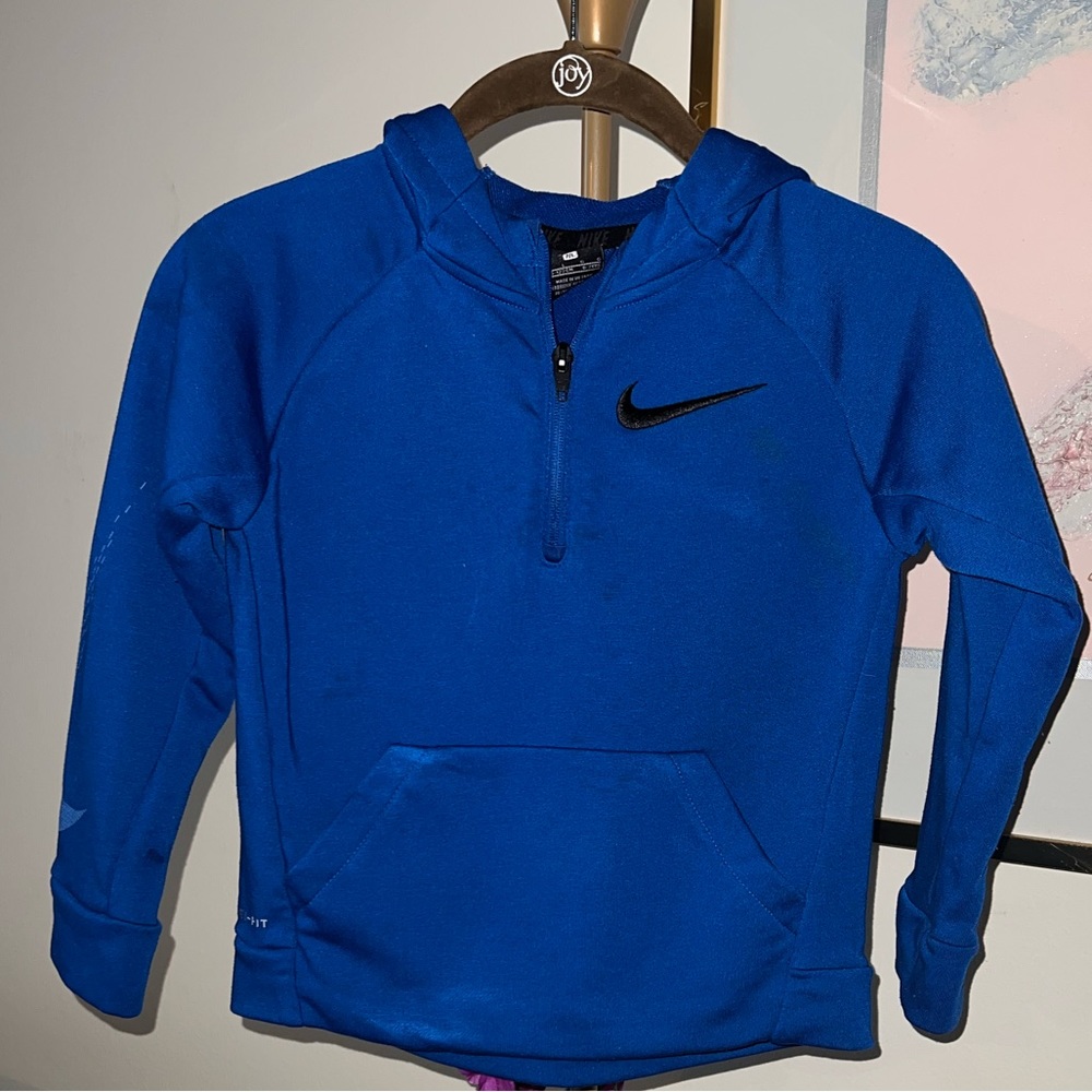 Nike - Picture 12 of 17